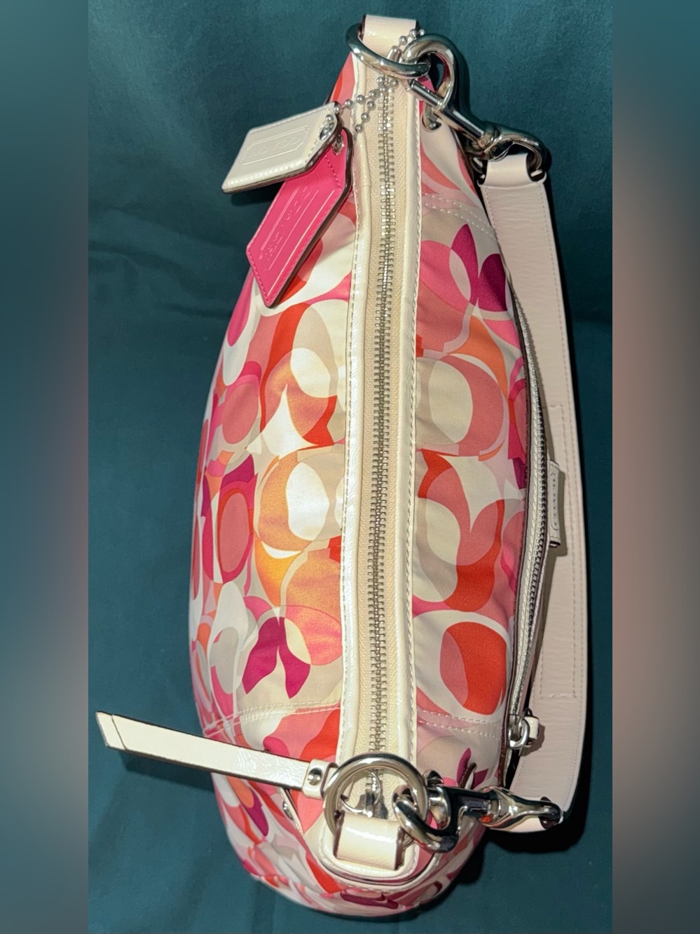 Coach Daisy Kaleidoscope Emma Shoulder Bag/Tote F23957 - Picture 6 of 14
